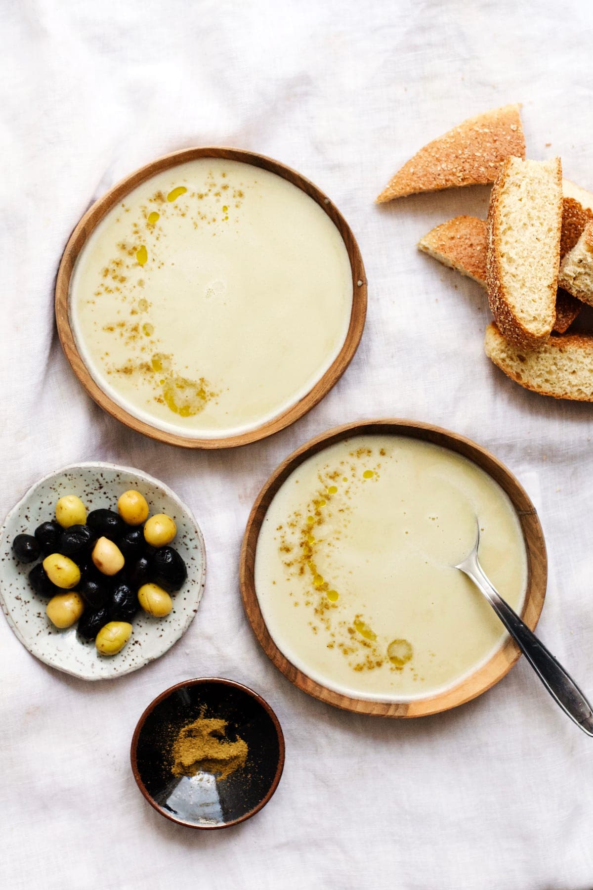 Bissara fava bean soup with olive oil